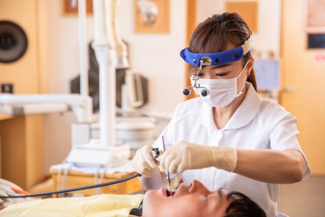 口コミを利用する場合の信頼できる歯医者の選び方